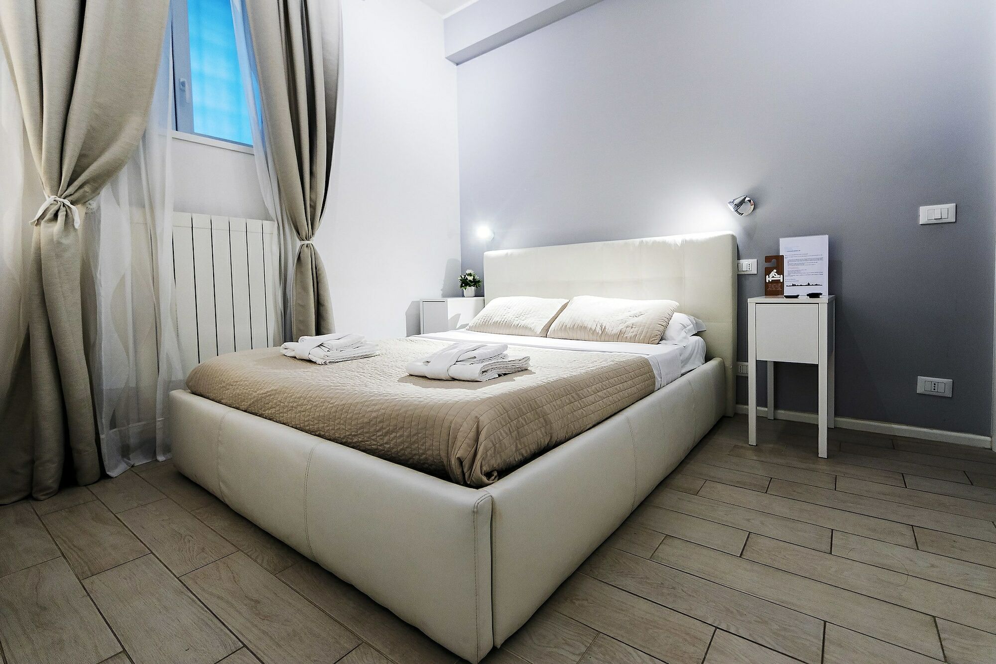 Bella Luxury - Vatican Rome
